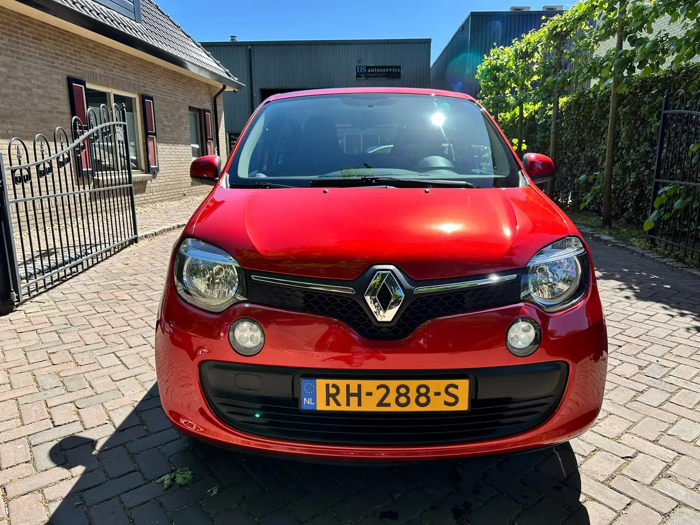 Renault Twingo 1.0 SCe Collection Automaat Rouge - 2