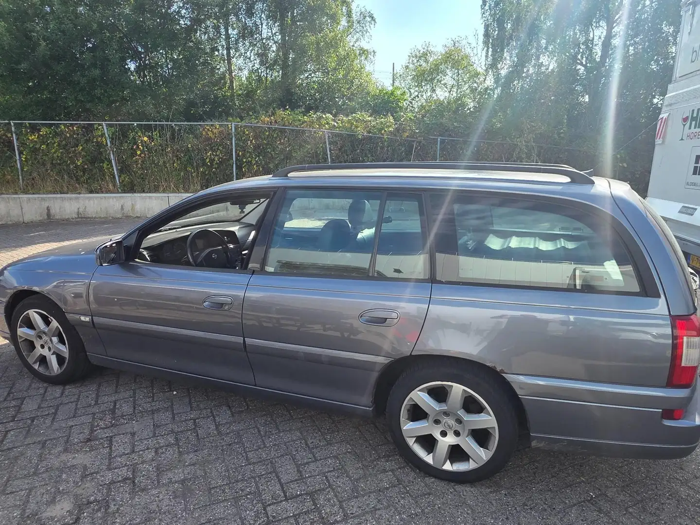 Opel Omega 2.6i V6 Onyx Edition Grau - 2