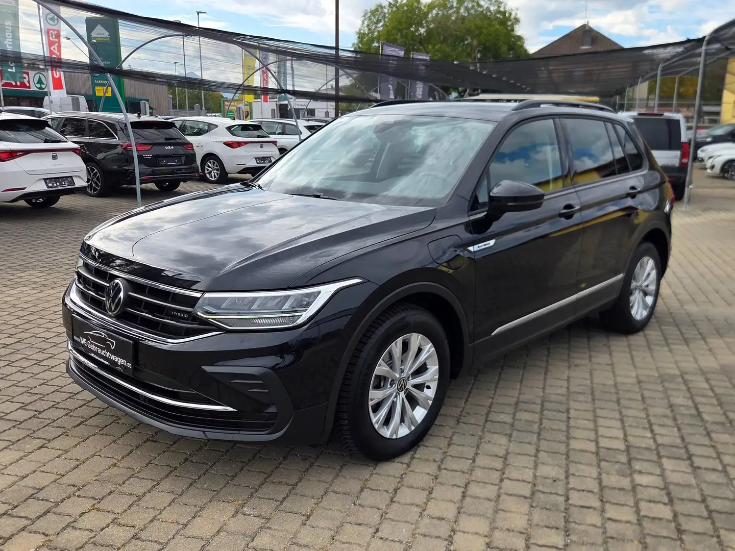 Volkswagen Tiguan *1.4 eHybrid 245 PS DSG – ACC – Navi – Kamera – Keyless – Sitzheizung – Top Ausstattung* Schwarz - 2