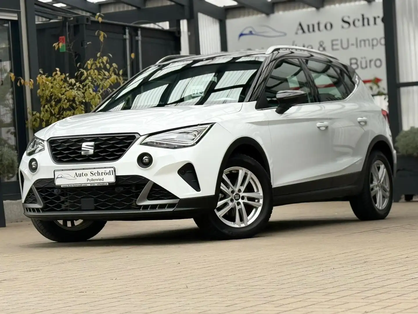 SEAT Arona FR 1.0 TSI, ACC, LED, Kamera, Virtual, Travel-Ass. Weiß - 1