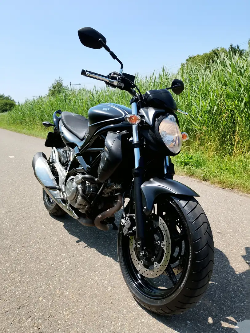 Suzuki Gladius 650 SFV ABS Nero - 2