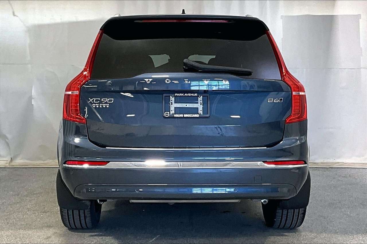 2024 Volvo XC90 CORE BRIGHT CLIMATE - 20'' WHEELS - PANORAMIC SUNR alt 4
