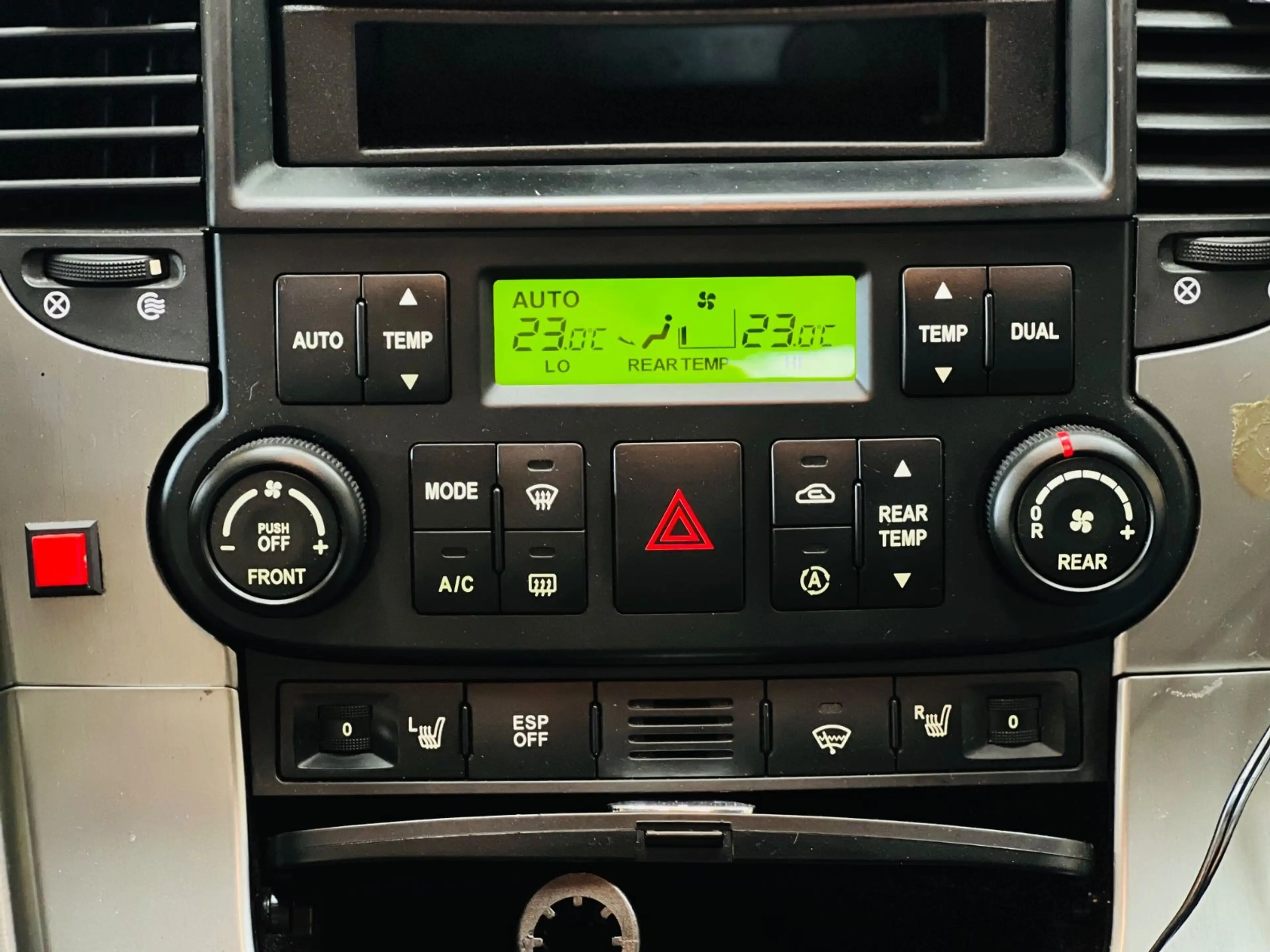 Kia Carnival Behindertengerecht-Aktivfahrer — photo 9