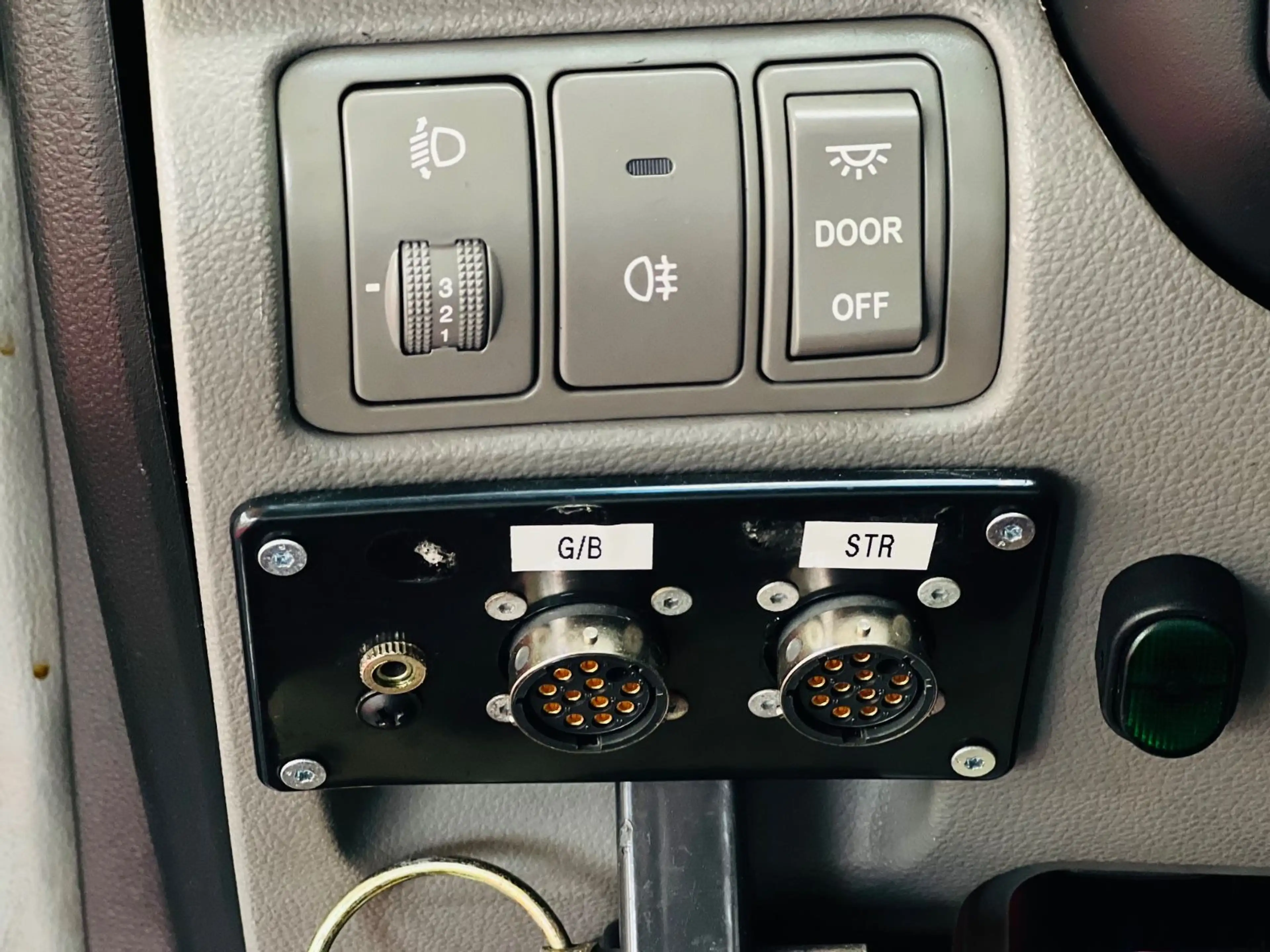 Kia Carnival Behindertengerecht-Aktivfahrer — photo 11