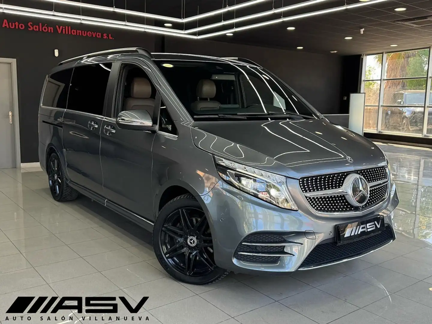 Mercedes-Benz V 300d Largo Exclusive Gri - 1