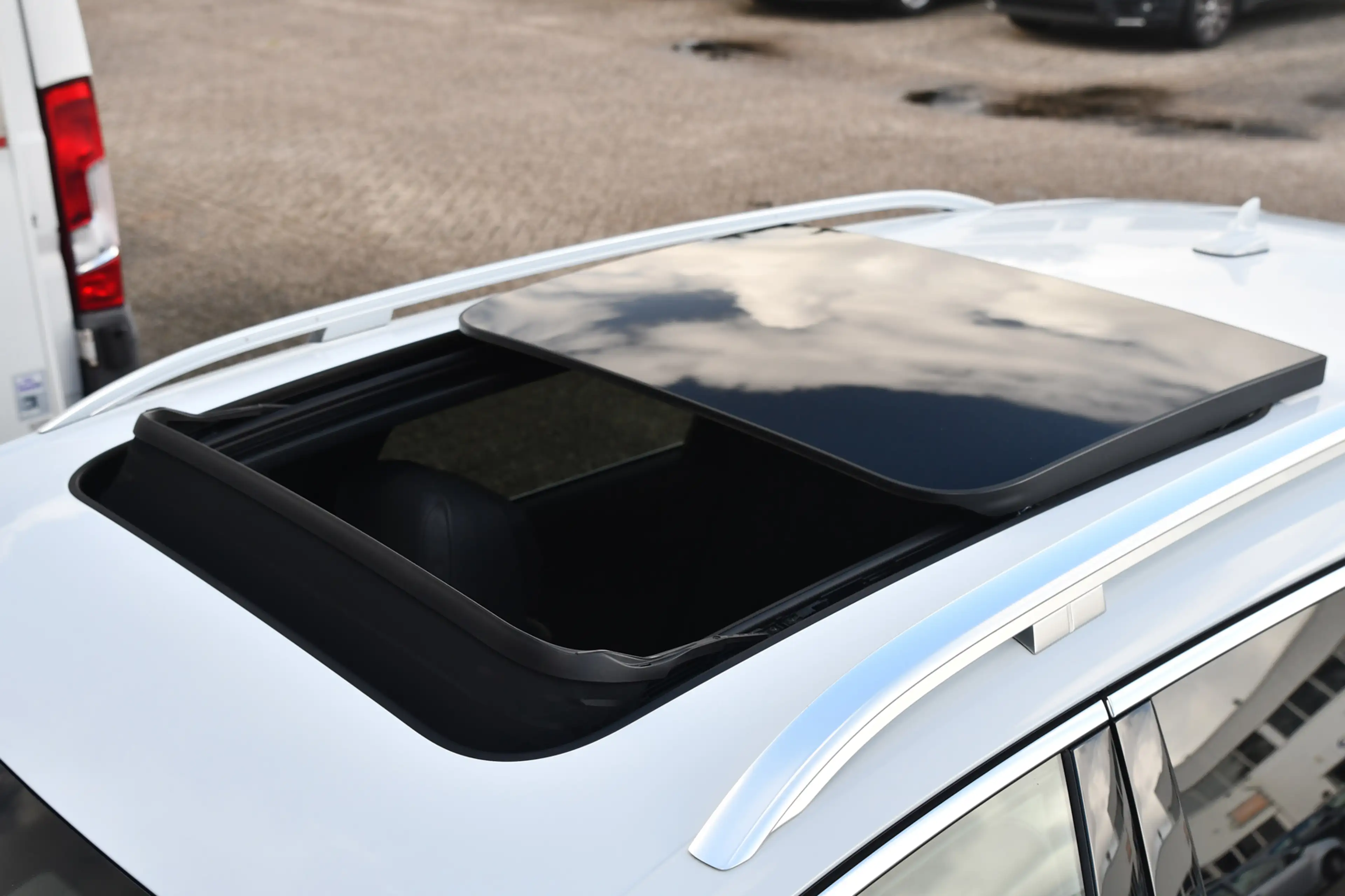 Audi A4 allroad quattro 45 TFSI, Trekhaak, Pano, Matrix, B&O, Memo — photo 12