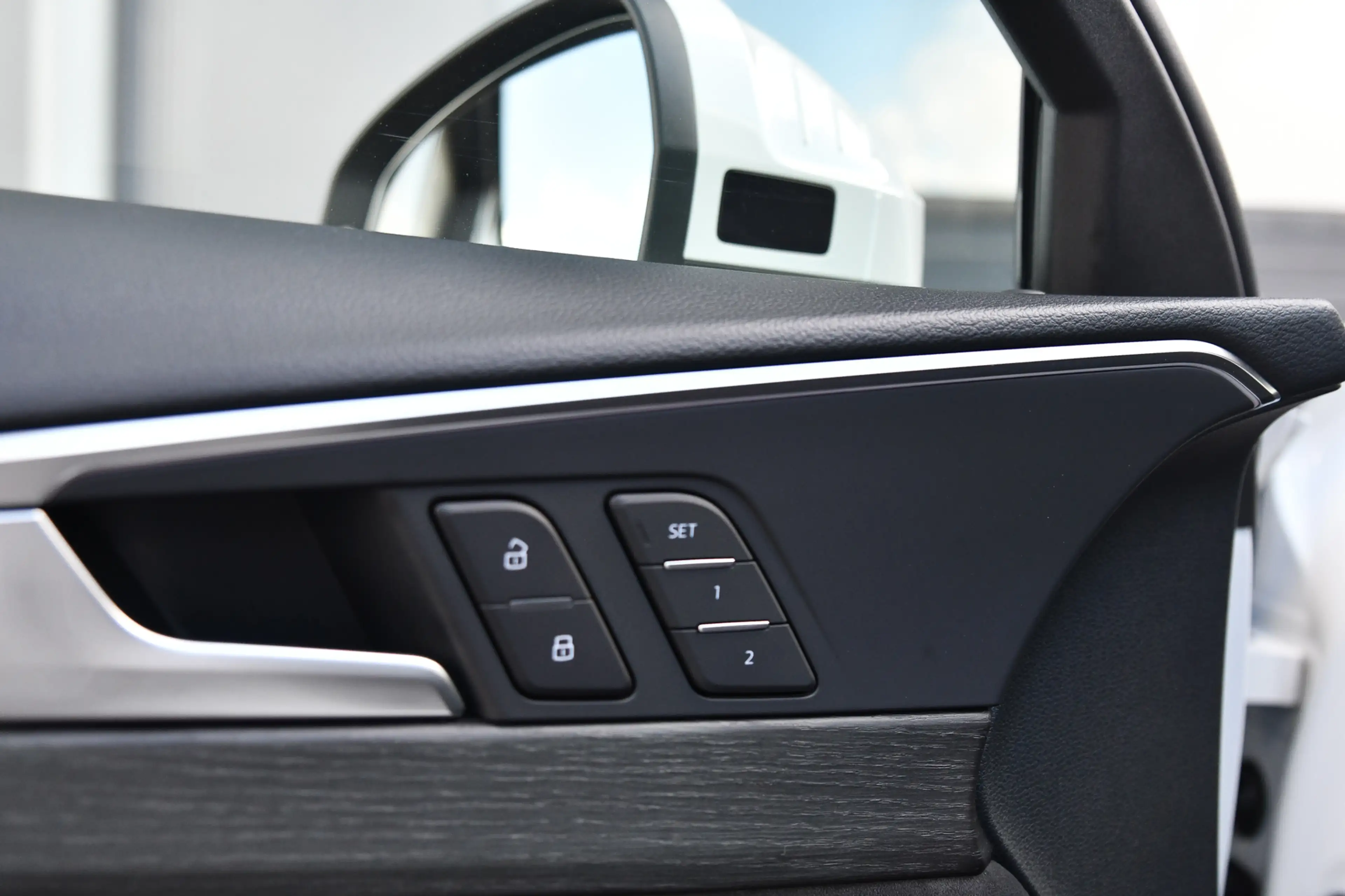 Audi A4 allroad quattro 45 TFSI, Trekhaak, Pano, Matrix, B&O, Memo — photo 17