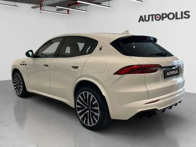 Maserati Grecale Modena