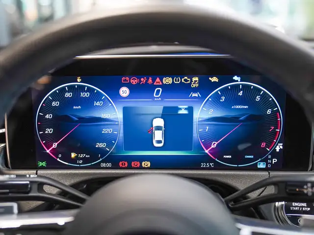 Mercedes-Benz E-Class view 15