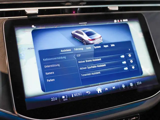 Mercedes-Benz E-Class view 19