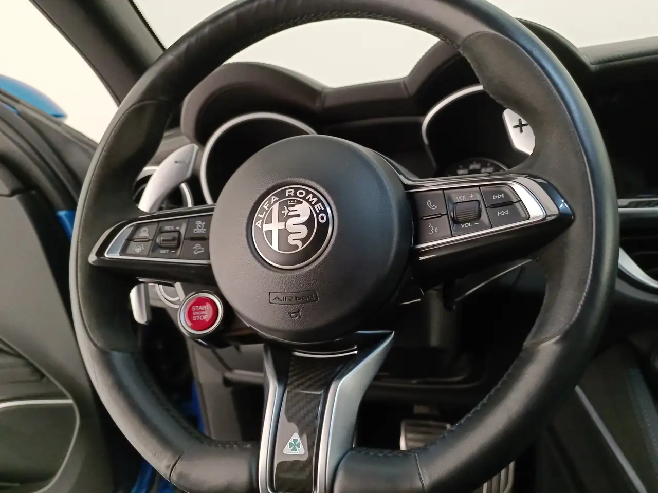 Alfa Romeo Stelvio 2021 — фото 15