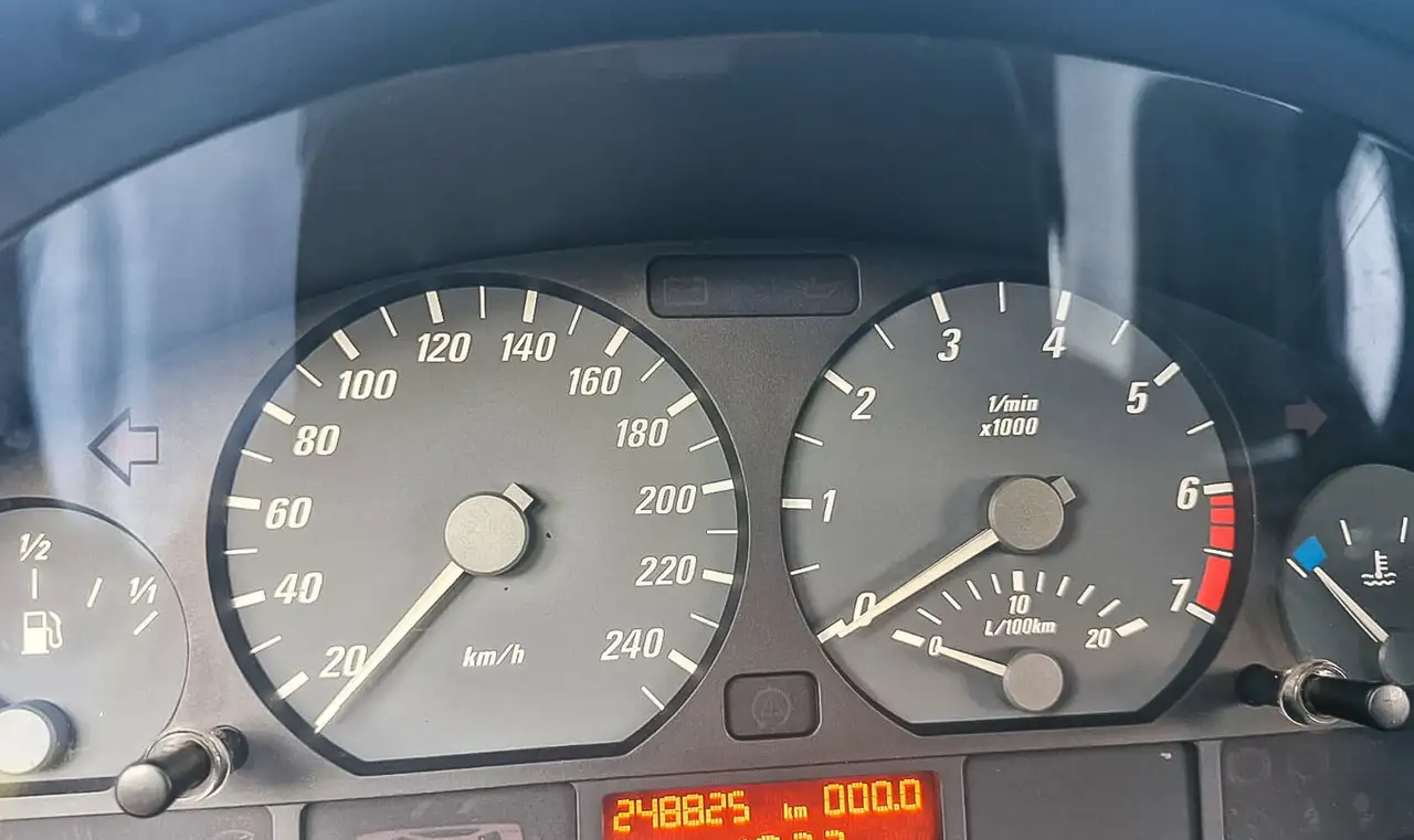 BMW 320 Ci, foto 9