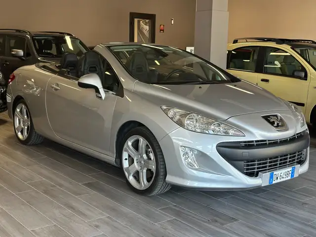 Peugeot 308 308 CABRIO 2.0 hdi 16v Feline 140cv