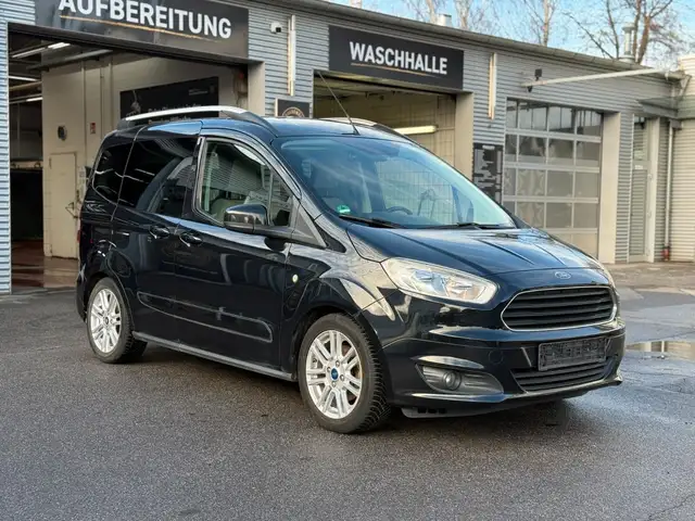 Ford Tourneo Courier Titanium Sitzhz.*Nav*Bluetooth*