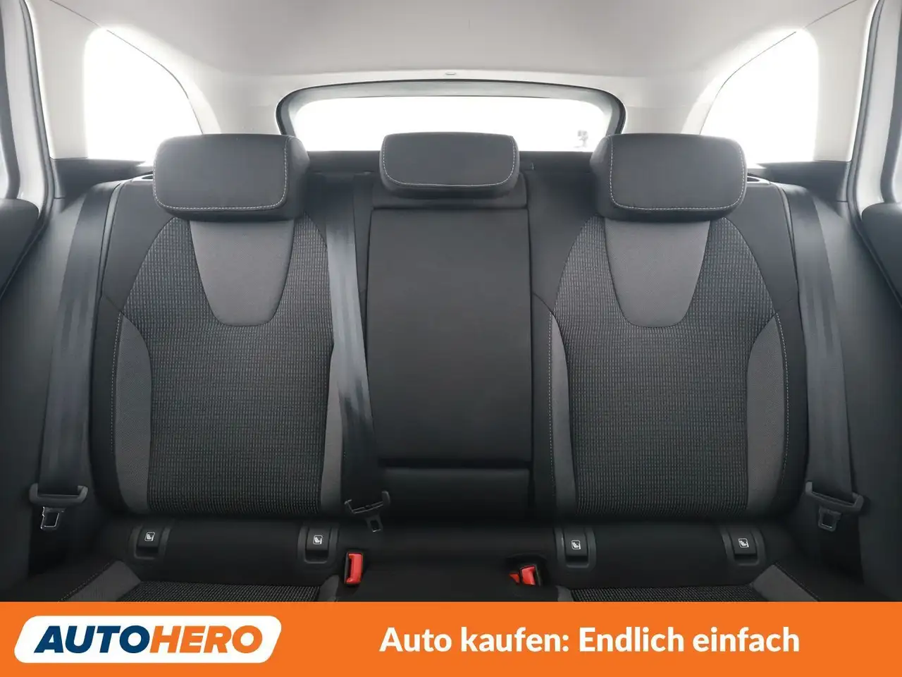 Skoda Octavia 2.0 TDI Ambition, миниатюра 15