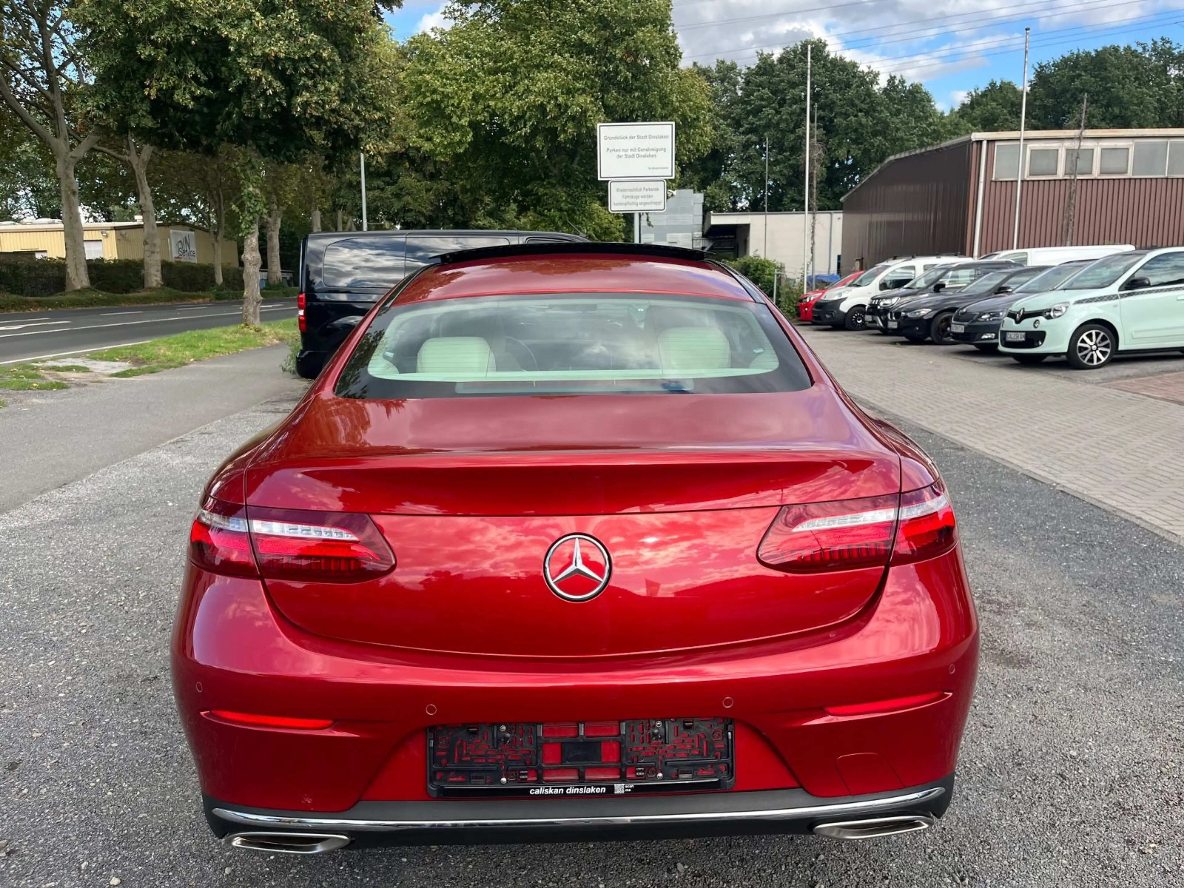 Mercedes-Benz E 450 Coupe 4Matic / 1.Hand /Panorama — photo 9