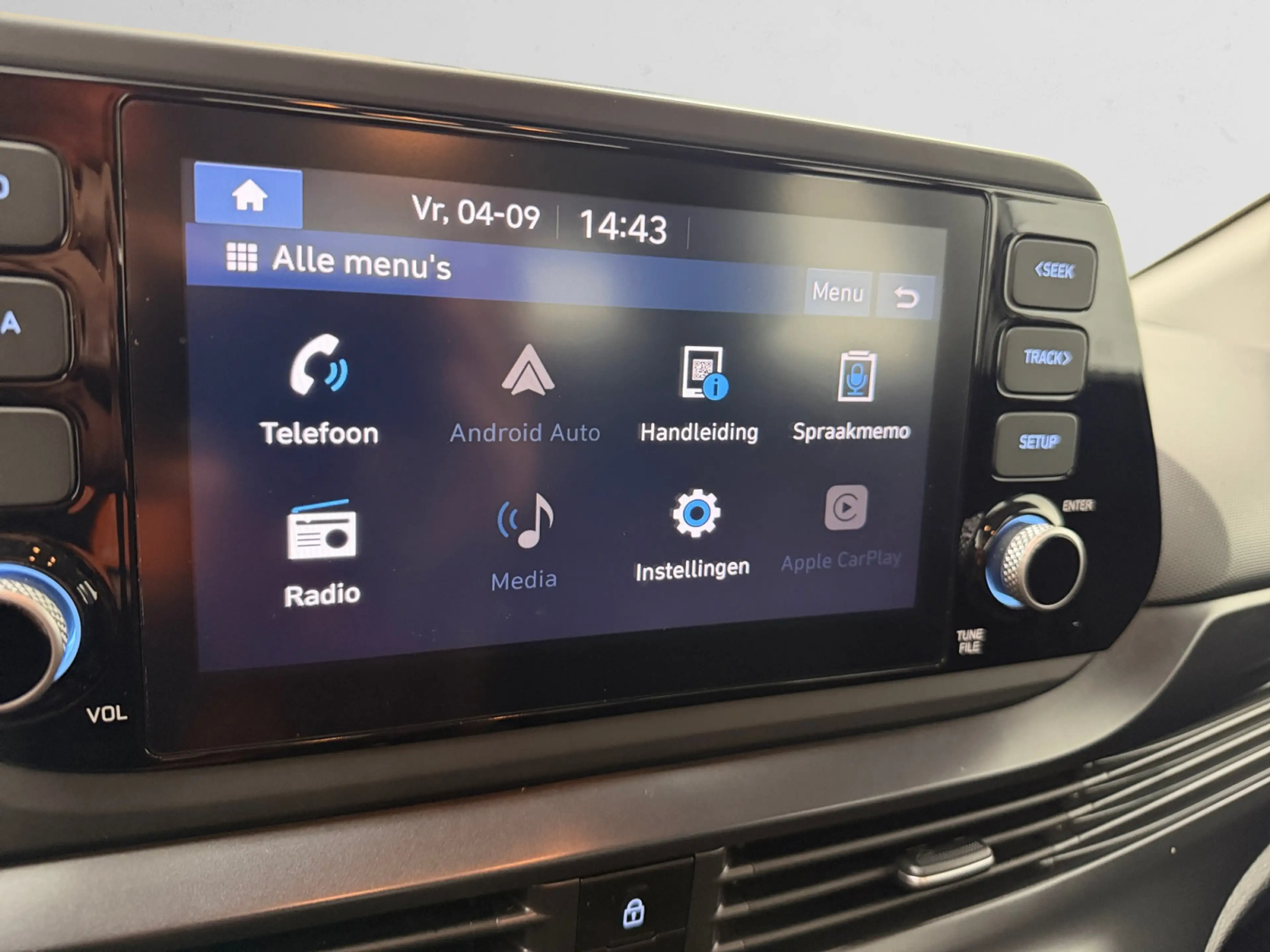 Hyundai i20 1.0 T-GDI Comfort Carplay, Android Auto, Camera, V — photo 8