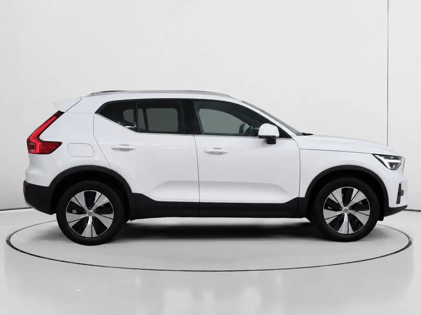Volvo XC40 T5 Recharge Plus Bright Aut. Blanco - 2
