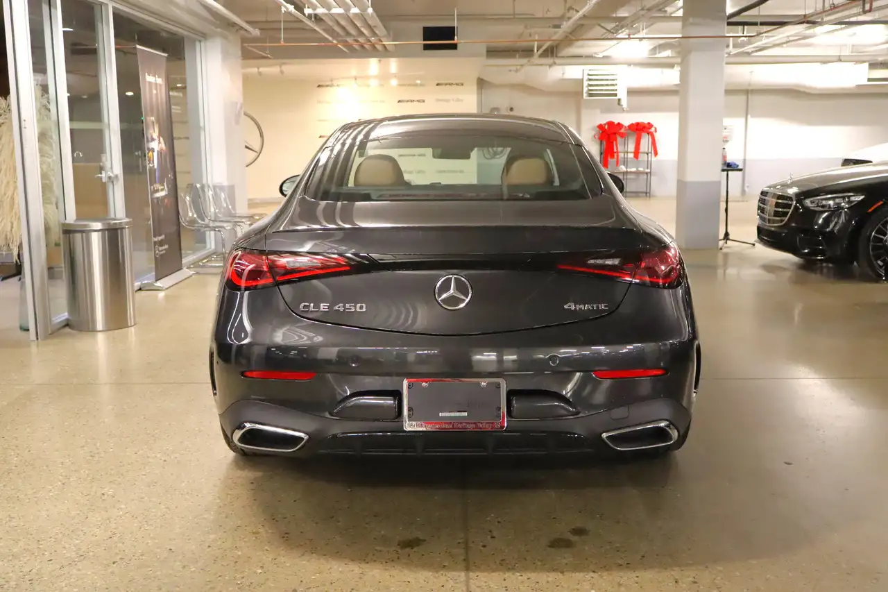 Mercedes-Benz CLE снимка Mercedes-Benz CLE
