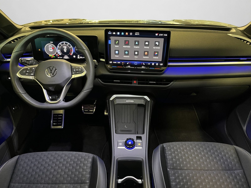 Volkswagen T-Roc R-Line T-ROC NF 1.5 RLineB 110eTSID7F — photo 3