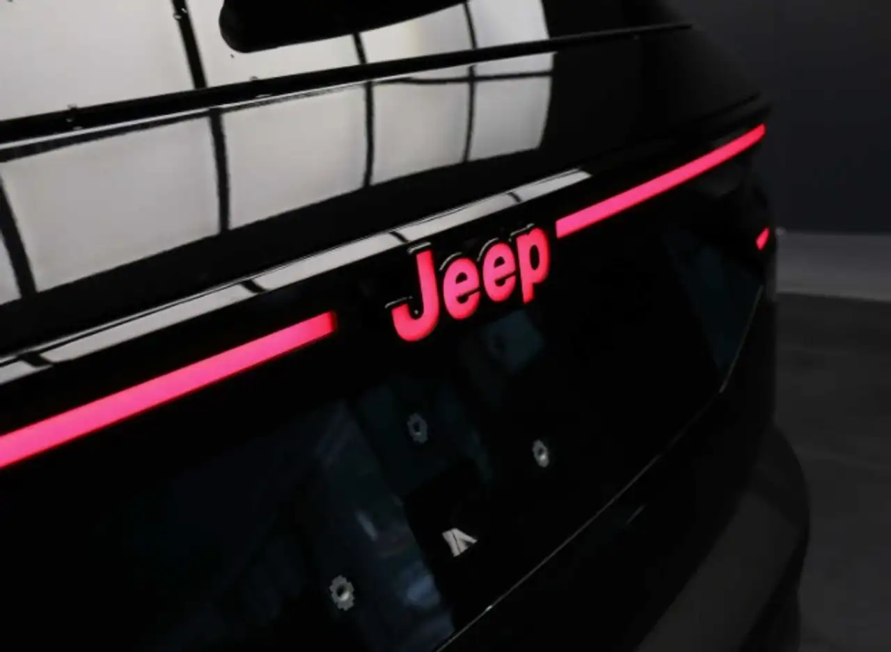Jeep Compass 2026 — фото 11