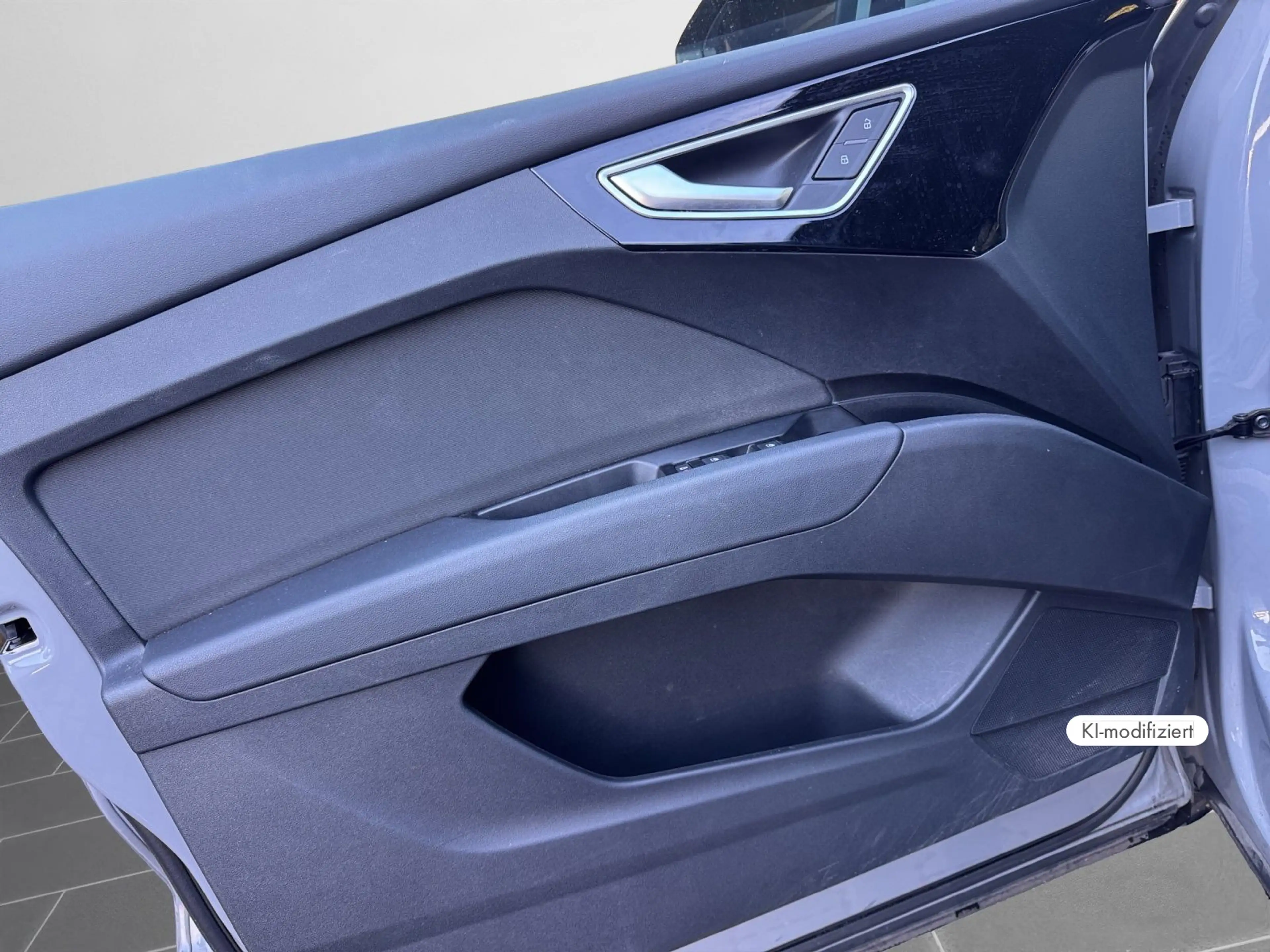 Audi Q4 e-tron 40 e-tron NAVI AHK KAMERA ACC — photo 13
