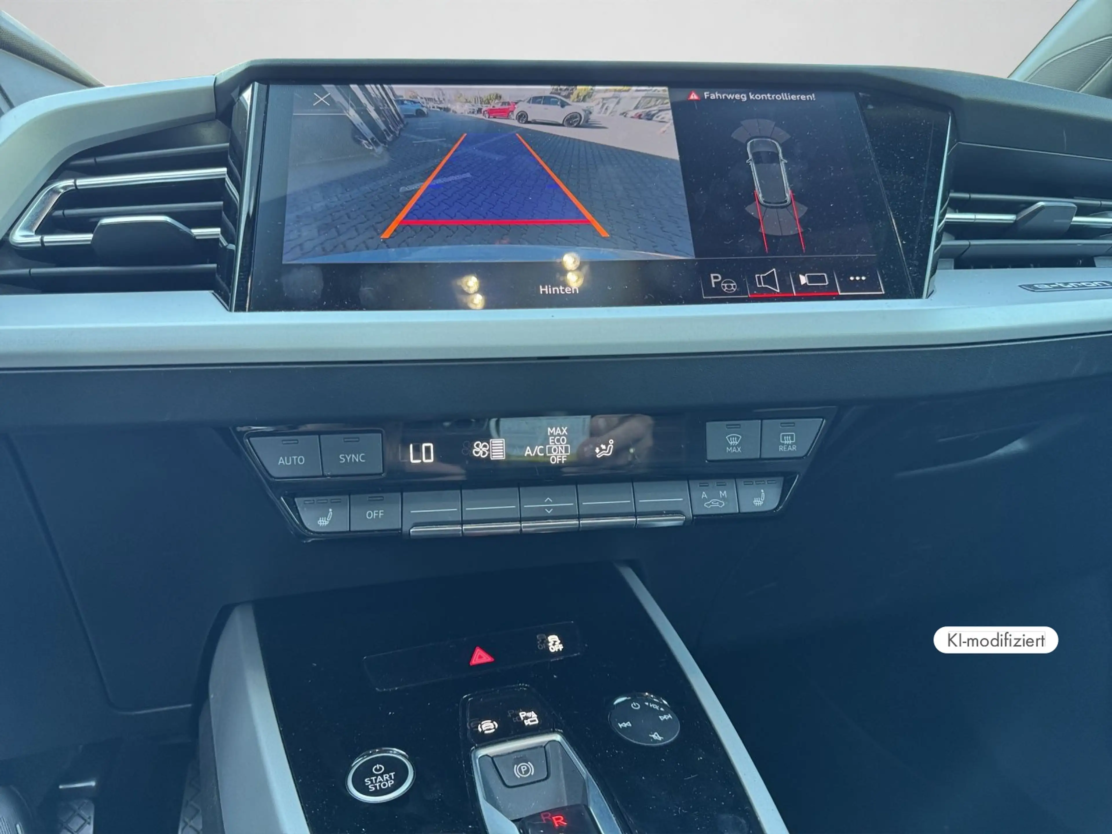 Audi Q4 e-tron 40 e-tron NAVI AHK KAMERA ACC — photo 11