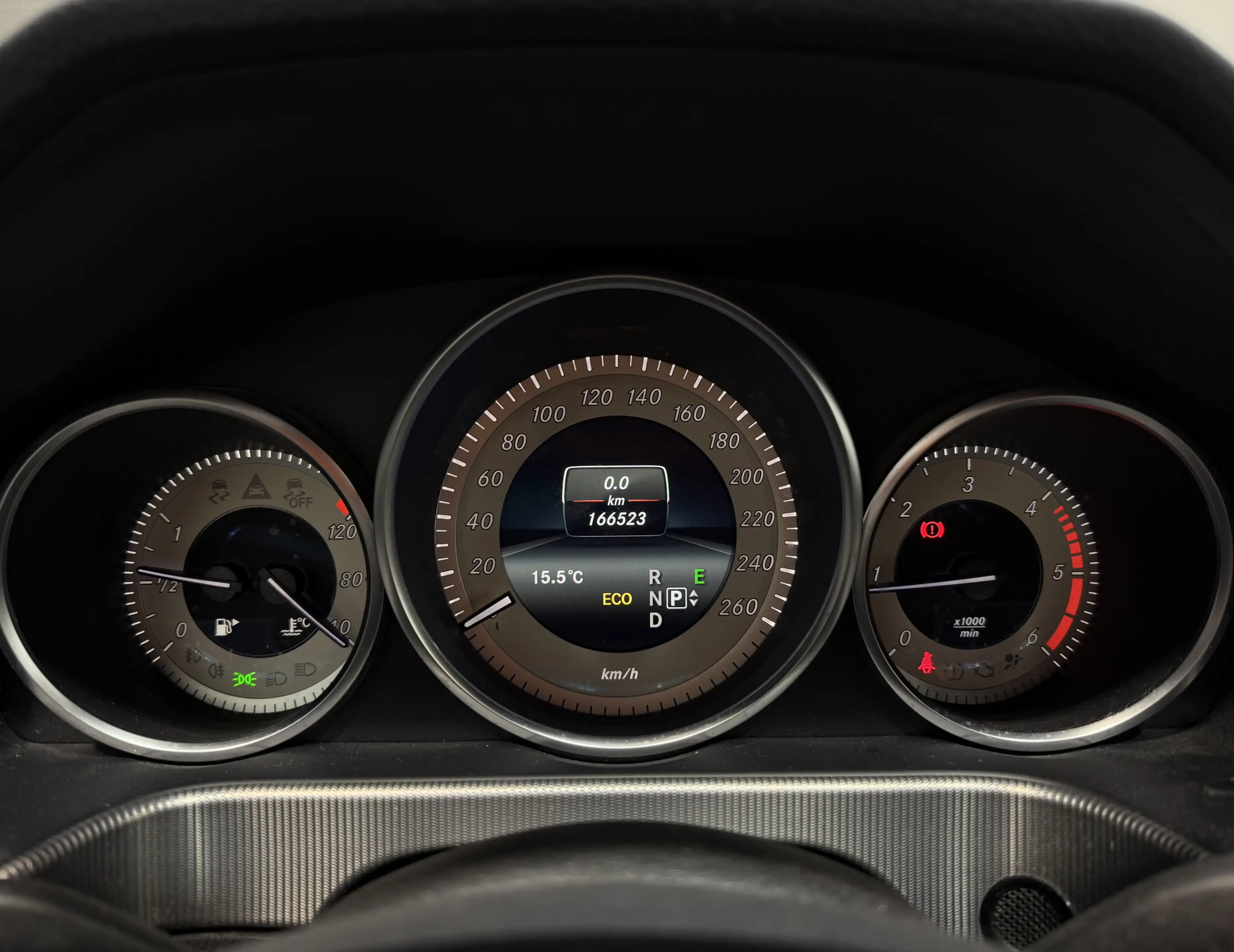 Mercedes-Benz E 220 CDI Limousine BlueEfficiency *SHZ*LED*Navi — photo 9