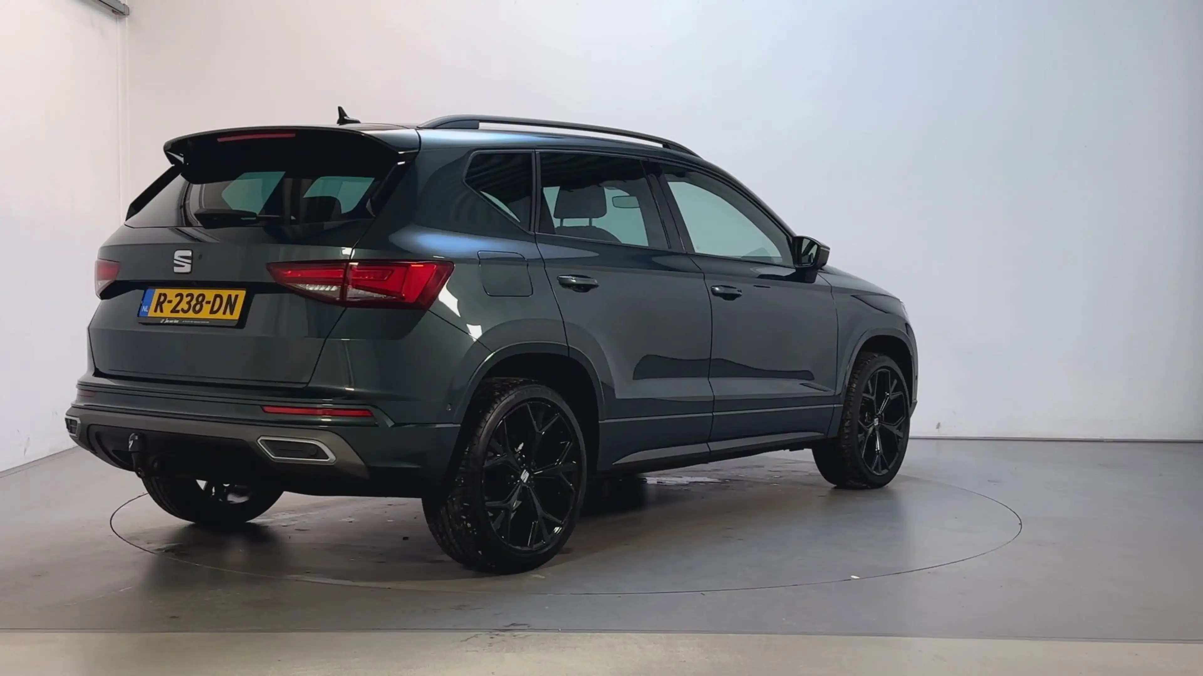 SEAT Ateca 1.5 TSI 150pk DSG FR Business Intense LED Stoelver — photo 3