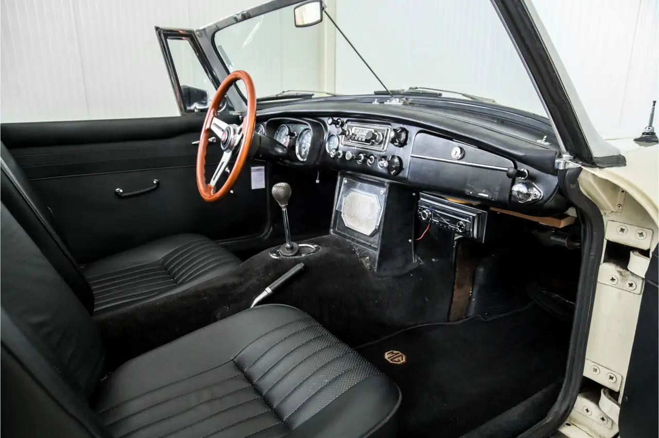 MG B type 1.8 Roadster, foto 12