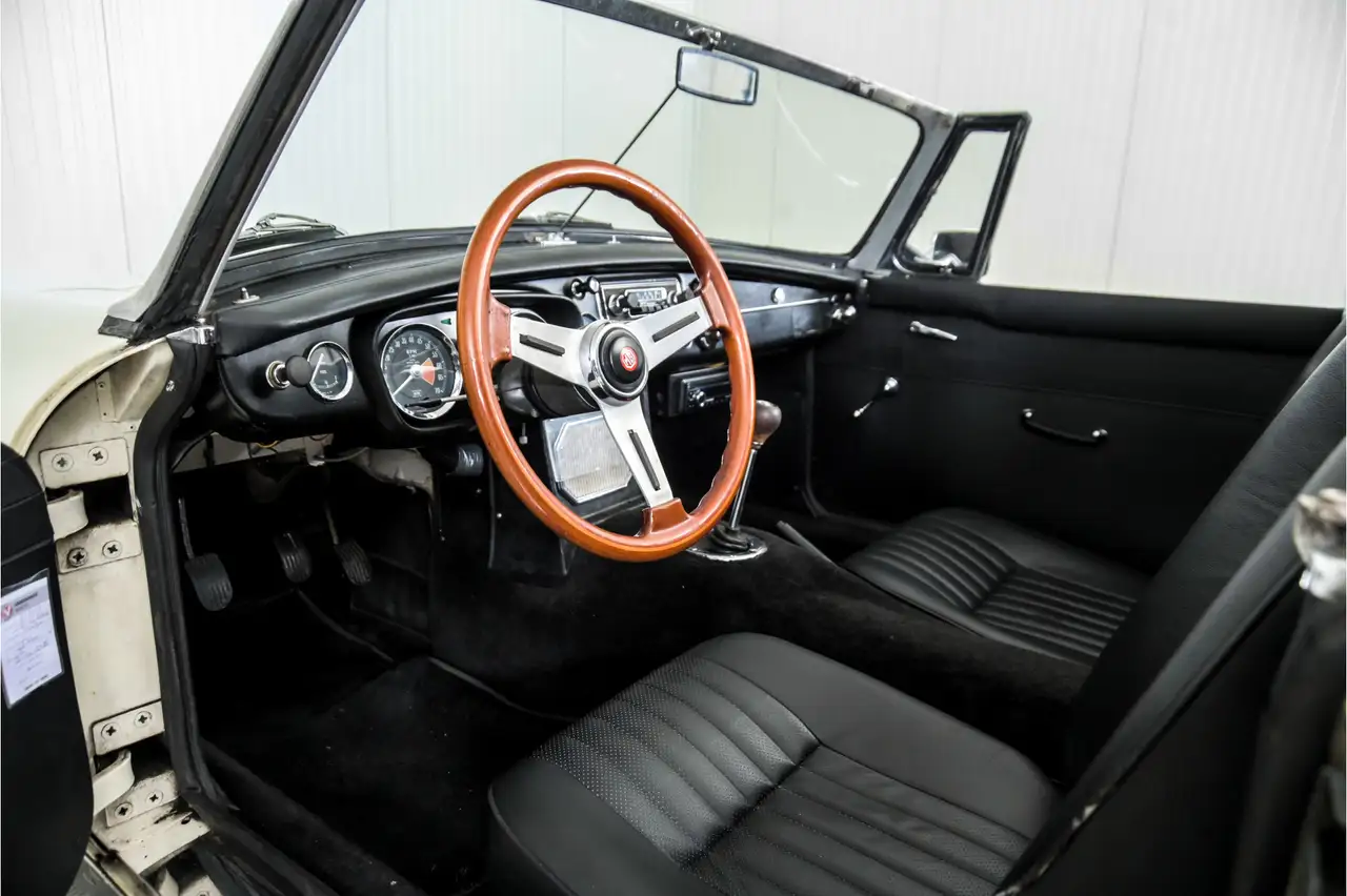 MG B type 1.8 Roadster, foto 11