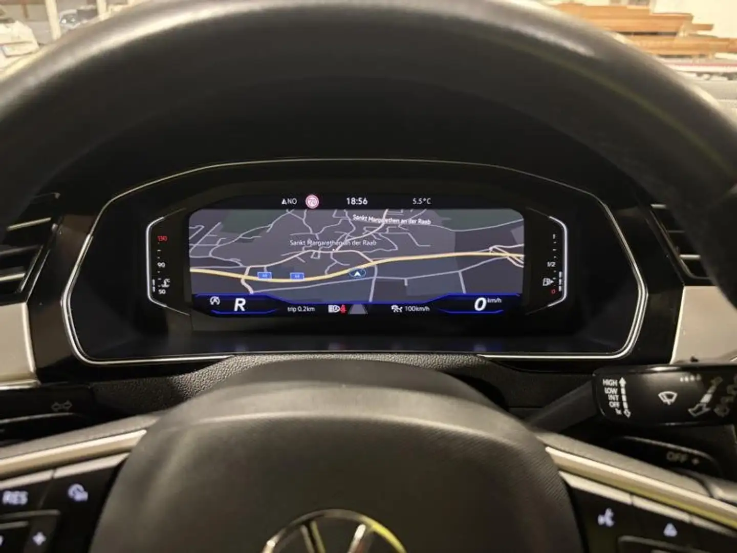 Volkswagen Passat Variant Eleg. VIRTUAL COCKPIT 360° KAMERA MATRIX STANDH Gris - 2