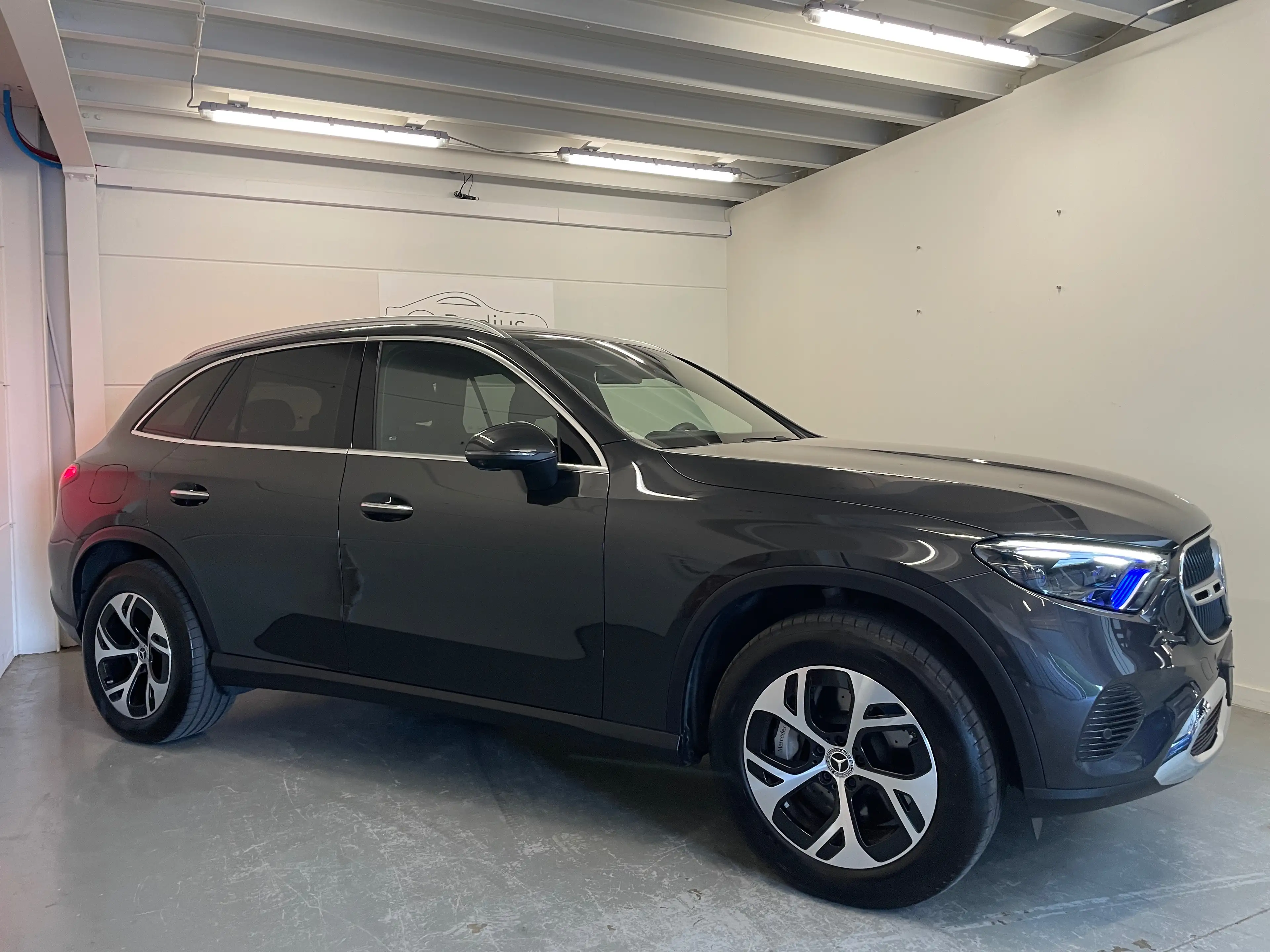 Mercedes-Benz GLC 300 GLC 300 e PHEV Luxury Line (230 kW) Luxury Line — photo 6