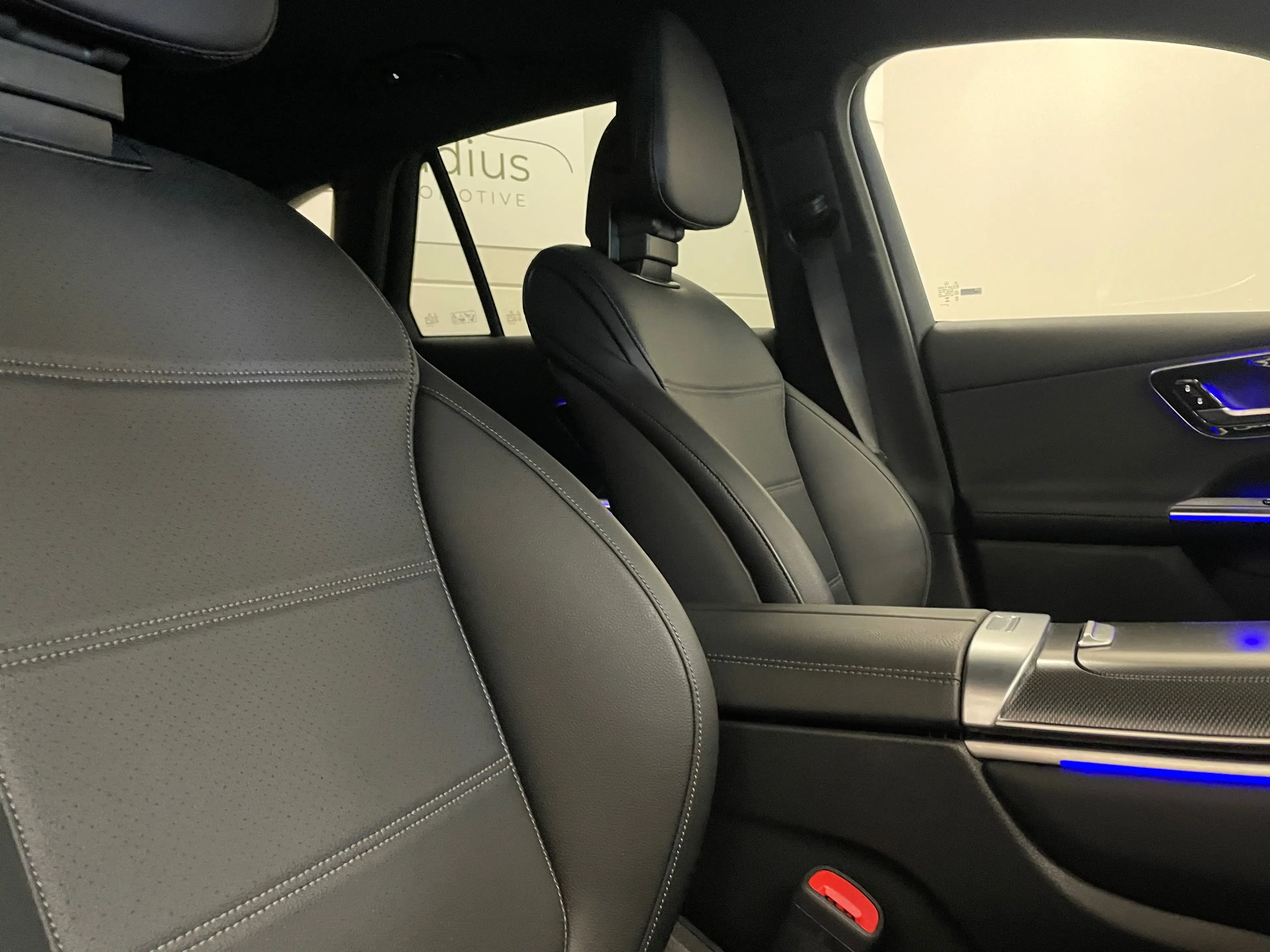 Mercedes-Benz GLC 300 GLC 300 e PHEV Luxury Line (230 kW) Luxury Line — photo 8