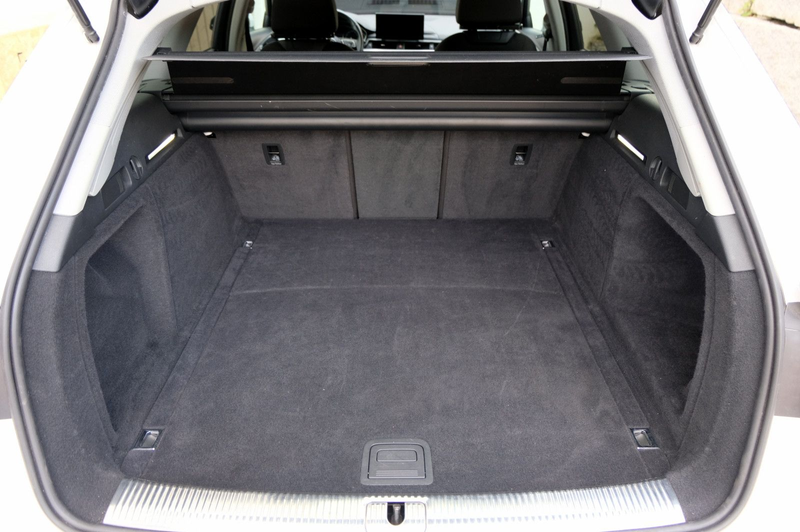 Audi A4 35 TDI S tronic S line Avant — photo 14