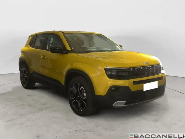 Jeep Avenger view 5