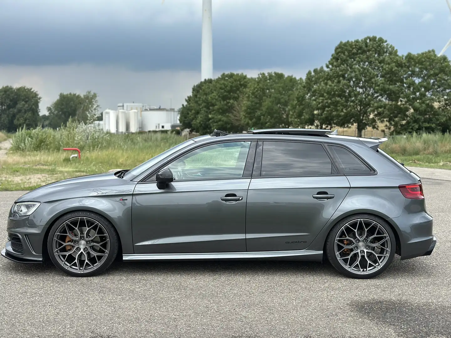 Audi A3 Audi A3 / ”S3” 325PK AUT QUATTRO PANO 3xS-line Grijs - 2