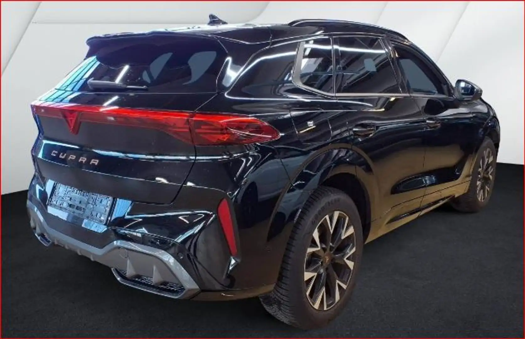 CUPRA Terramar 1.5 eTSI Matrix DCC Navi el.HK 360°Kam Schwarz - 2