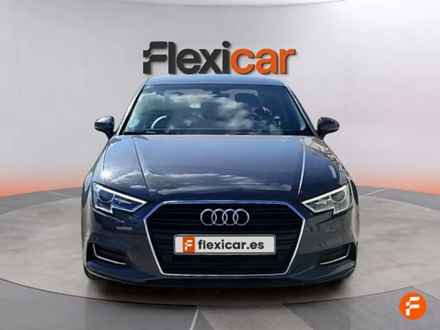 Audi A3 Sedán 1.6TDI S tronic 85kW Gris - 2