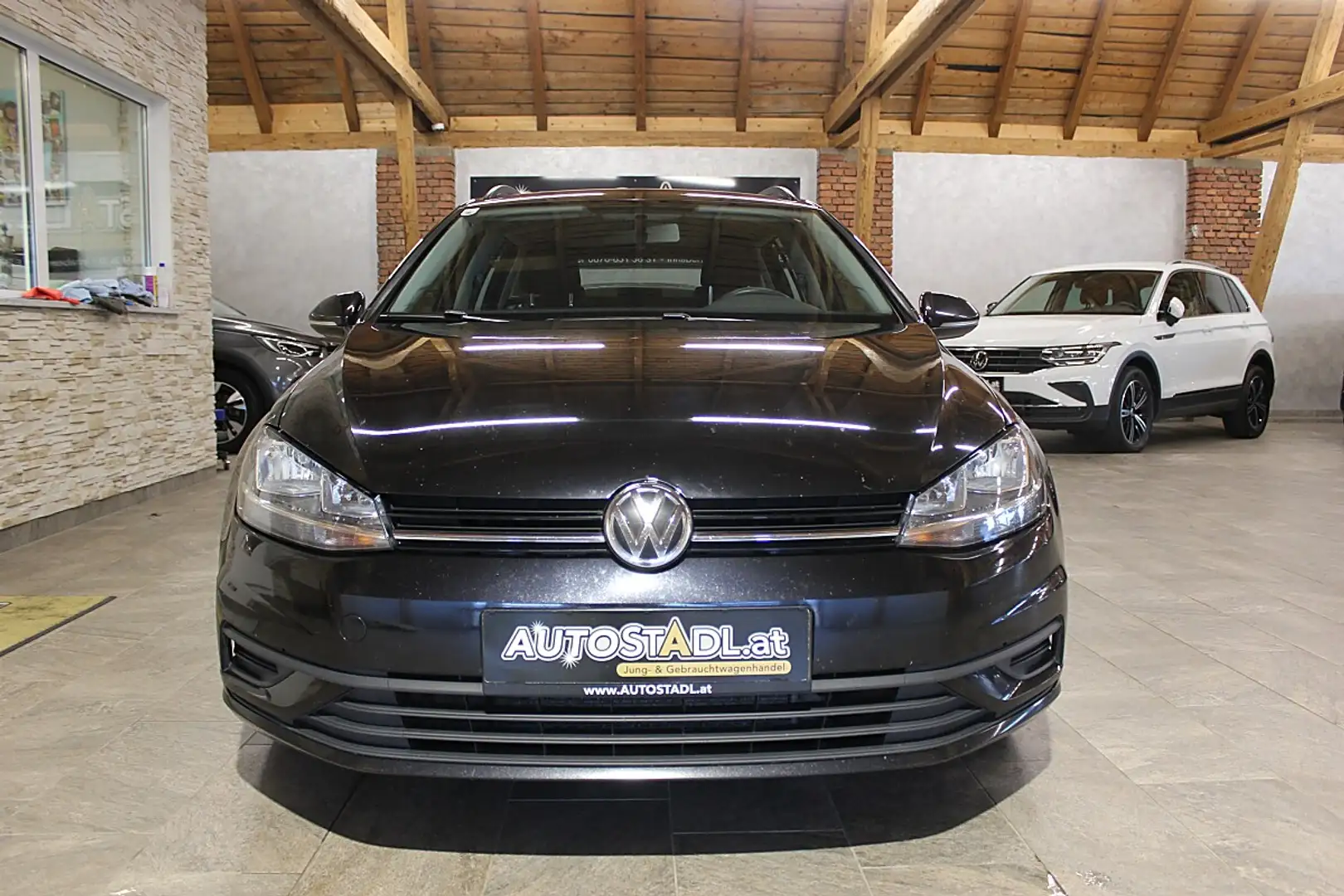 Volkswagen Golf VII 1.6 TDI BMT Schwarz - 2