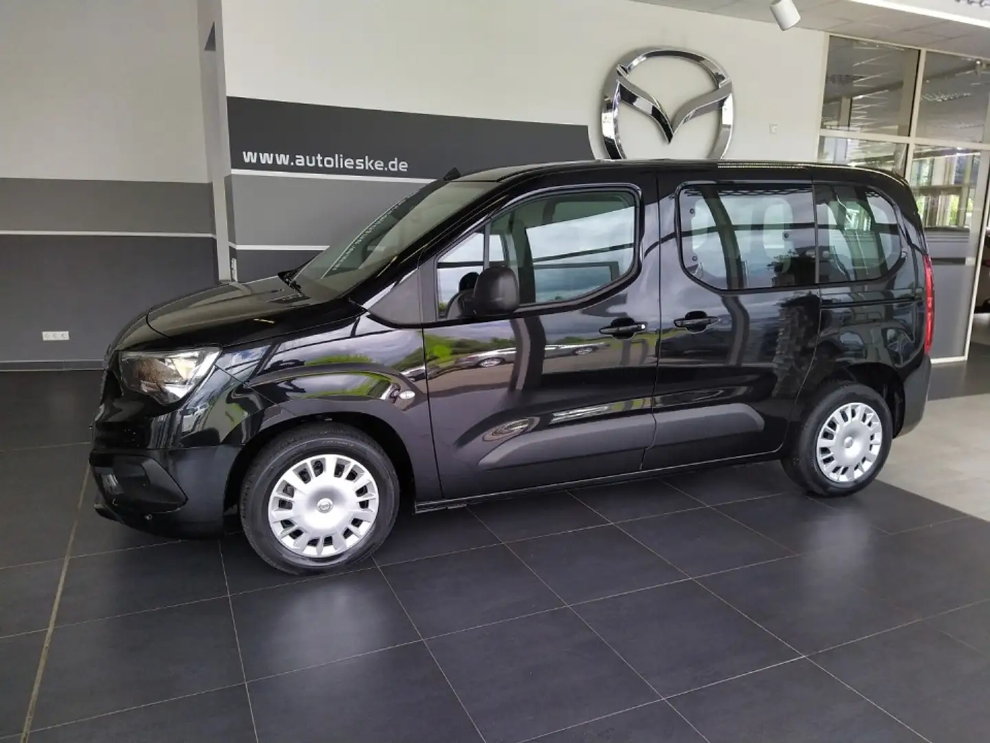 Opel Combo Life 1.2 Turbo Edition Negro - 2