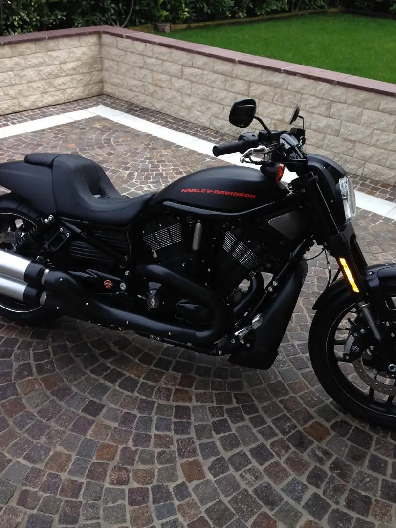 Harley-Davidson V-Rod Standard - 2