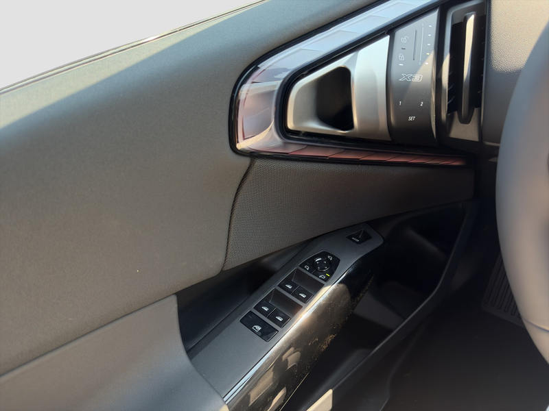 BMW X3 20d xDrive — photo 9