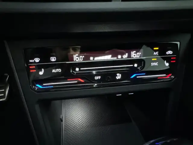 Volkswagen Polo view 15