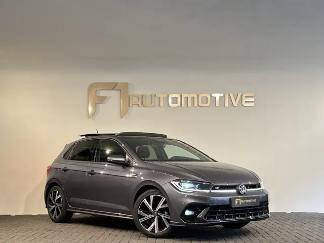Volkswagen Polo view 3
