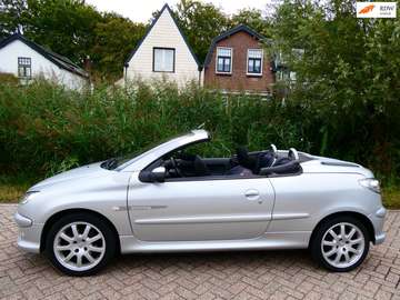 CC 1.6-16V 110pk Cabriolet Clima INRUILKOOPJE APK