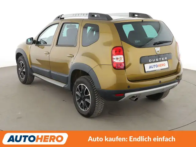 Dacia Duster view 4