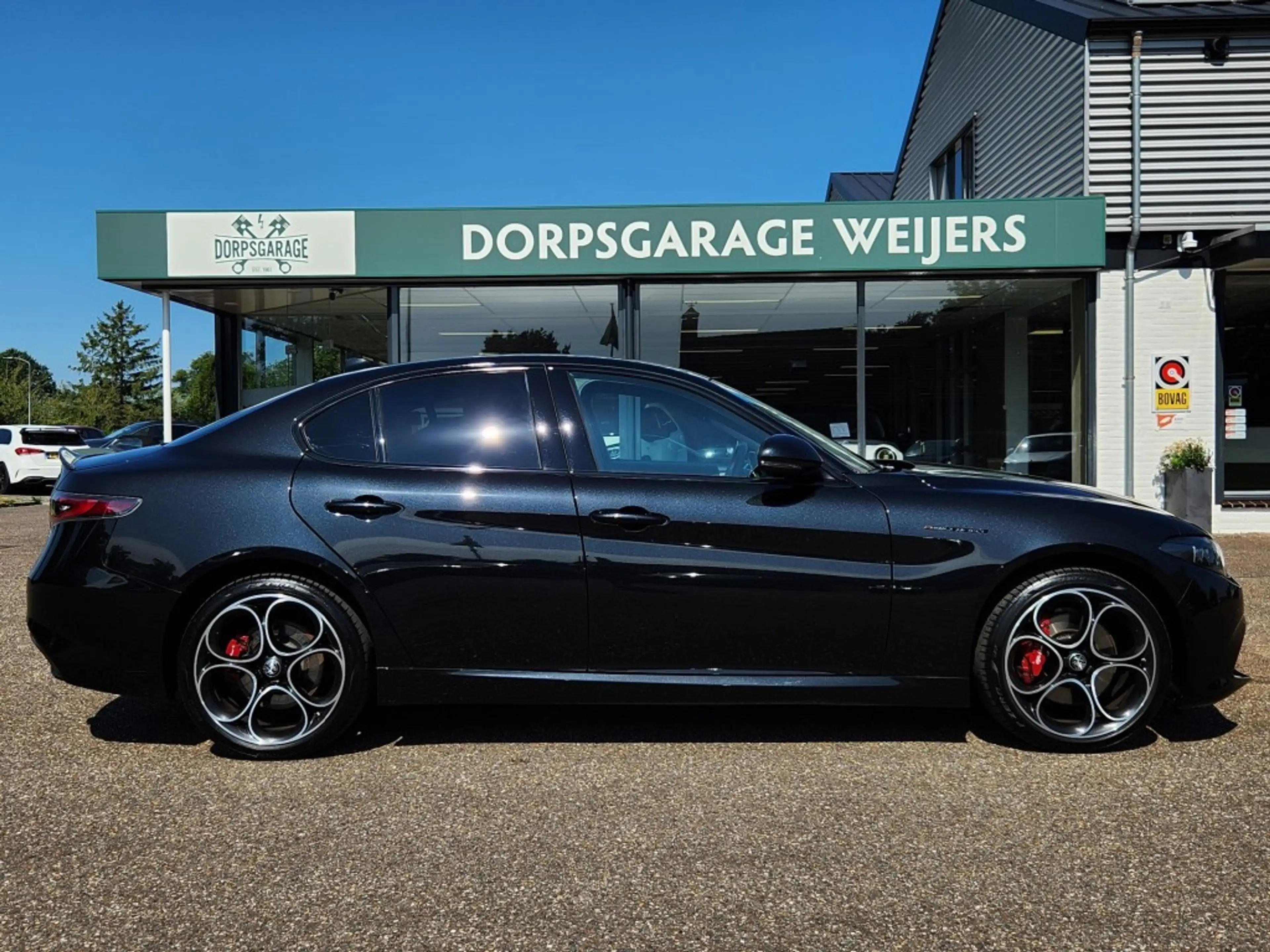 Alfa Romeo Giulia 2.0 T AWD Q4 Competizione, Leder, Adapt. Cruise, H — photo 9