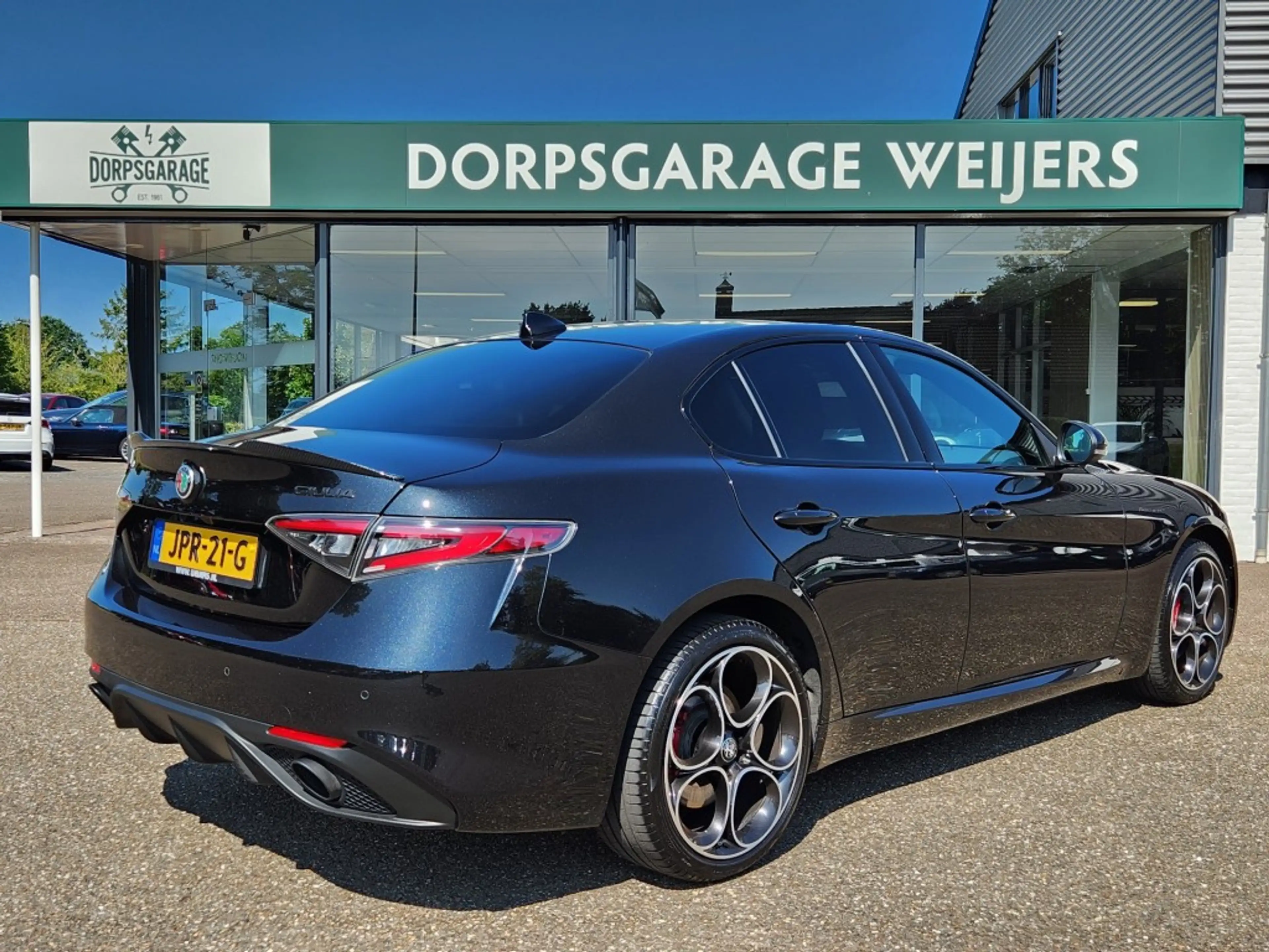 Alfa Romeo Giulia 2.0 T AWD Q4 Competizione, Leder, Adapt. Cruise, H — photo 2
