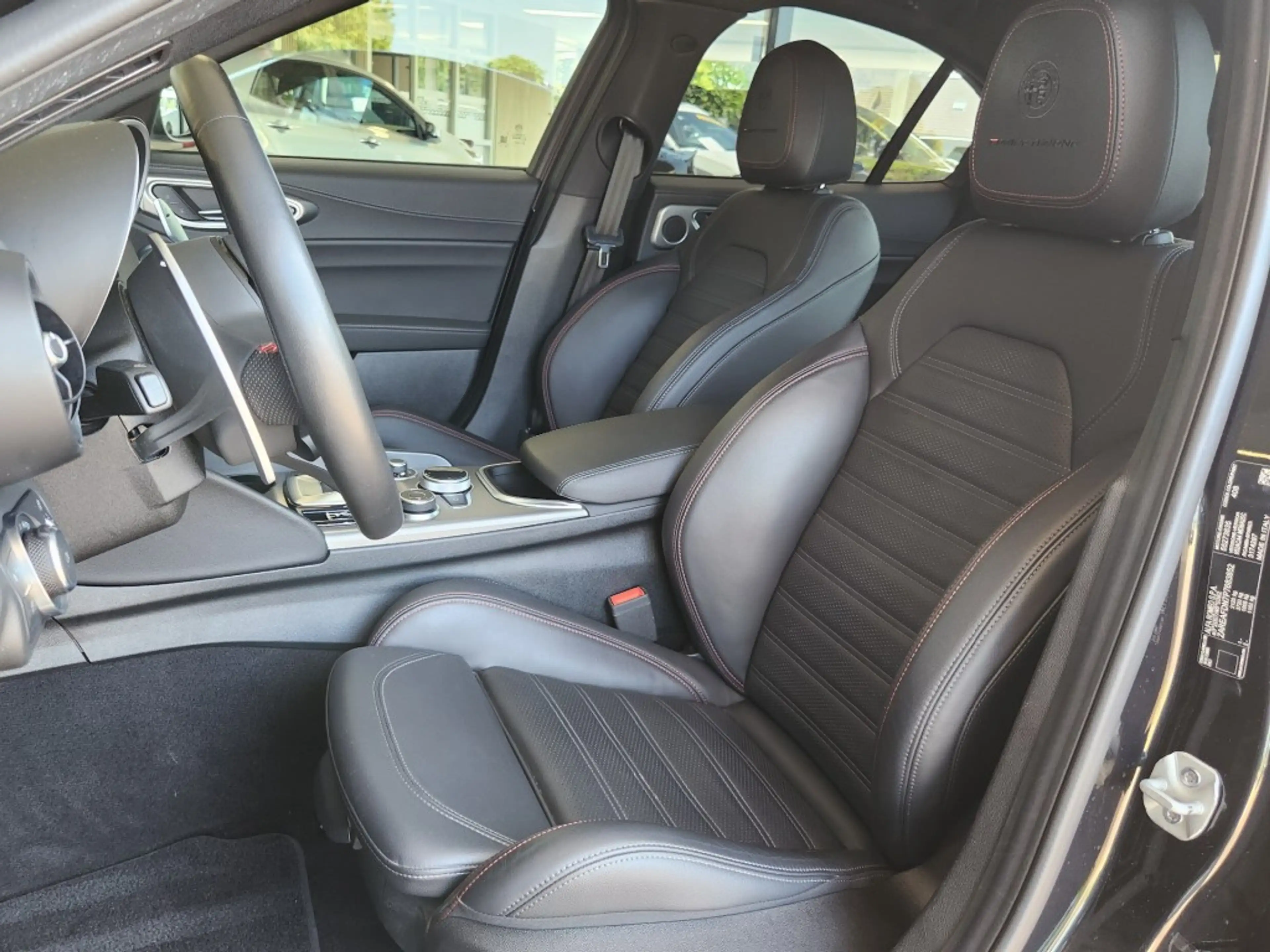 Alfa Romeo Giulia 2.0 T AWD Q4 Competizione, Leder, Adapt. Cruise, H — photo 5